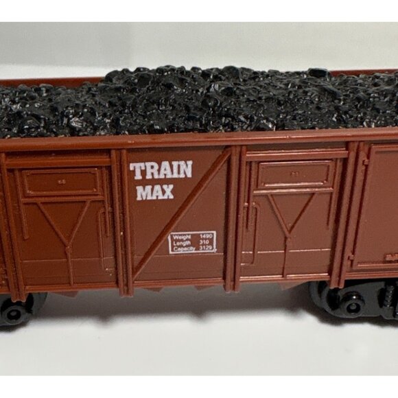 Train Max EC Nobleness Caballero Series Coal Hopper Car Model - Picture 3 of 9
